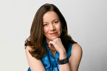 Empowering Women Through Menopause: Dr. Polly Watson on Hormonal Health and Functional Medicine